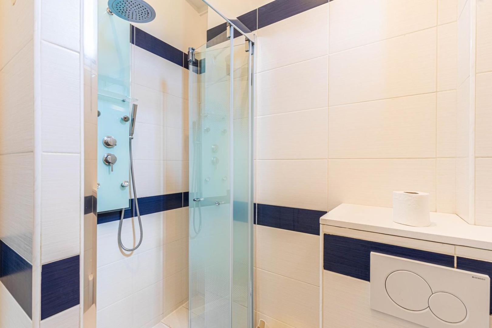 Appartement Guestready - Apt Moderne - Direct Champs Elysees à Clichy Extérieur photo