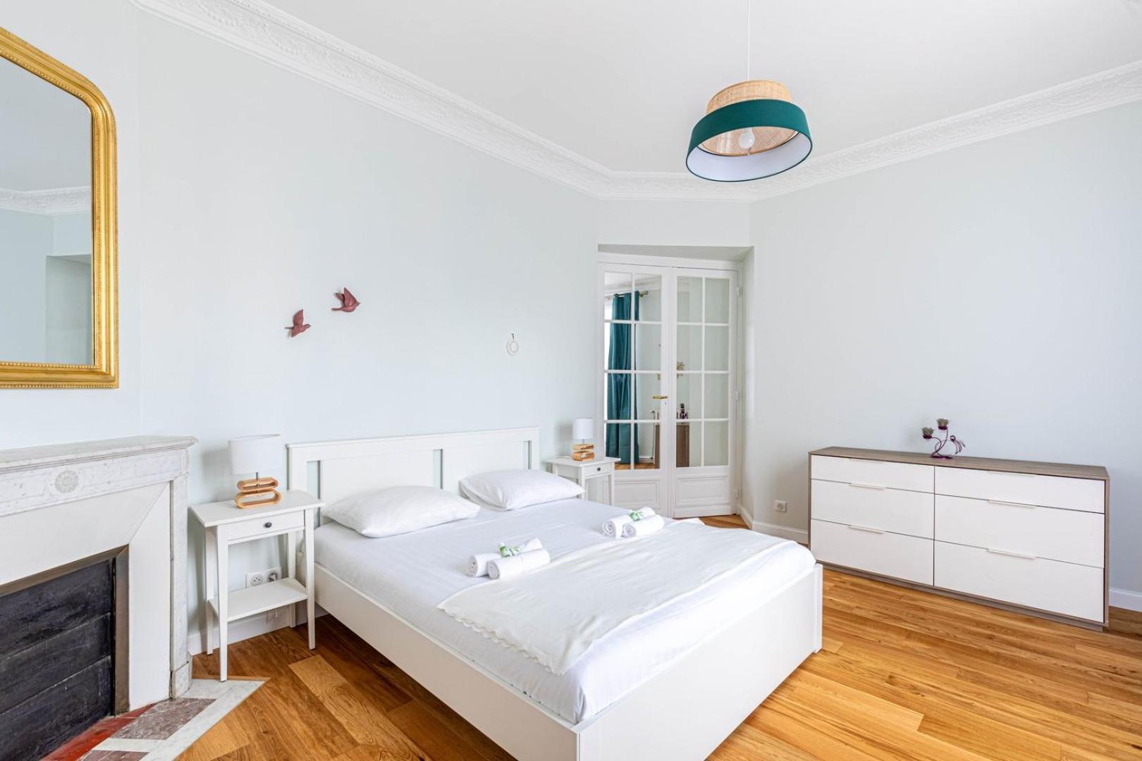 Appartement Guestready - Apt Moderne - Direct Champs Elysees à Clichy Extérieur photo