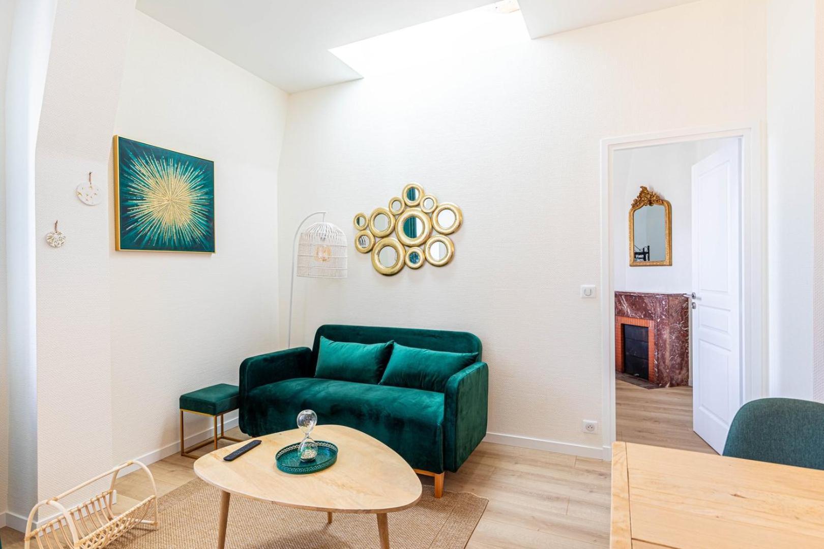 Appartement Guestready - Apt Moderne - Direct Champs Elysees à Clichy Extérieur photo